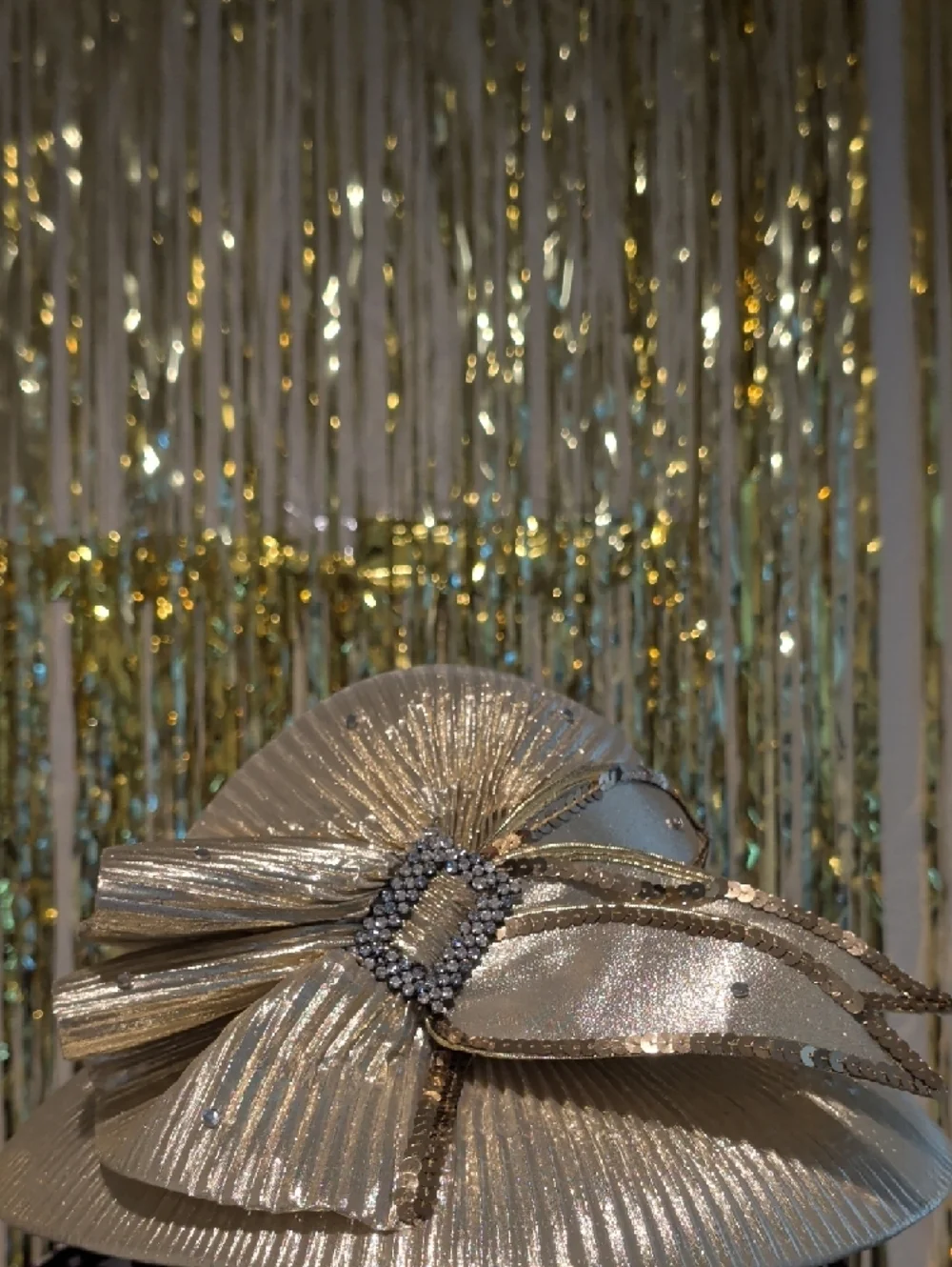 🔥Elegant Gold Party Hat with Rhinestone Bow - Mr. Hi's Collection